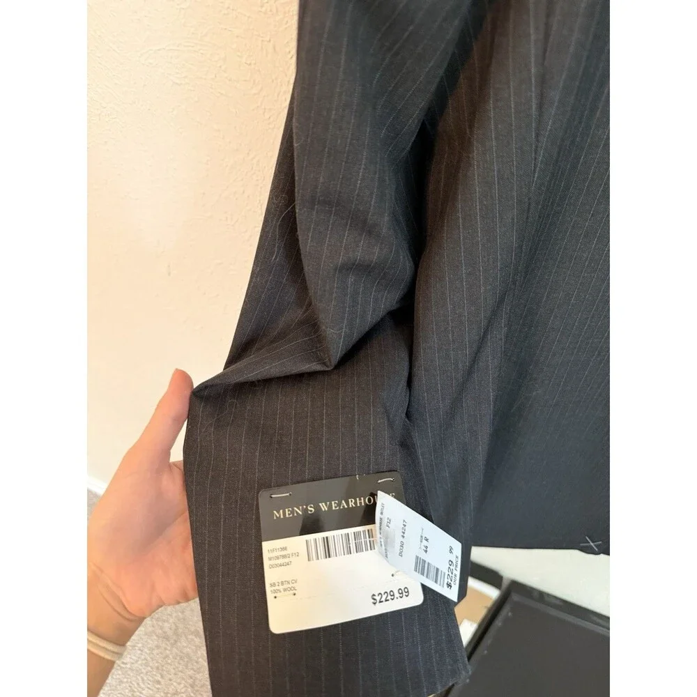 Men's Wearhouse Modern Fit Black Pinstripe Wool Single-Breasted Suit Jacket 44R